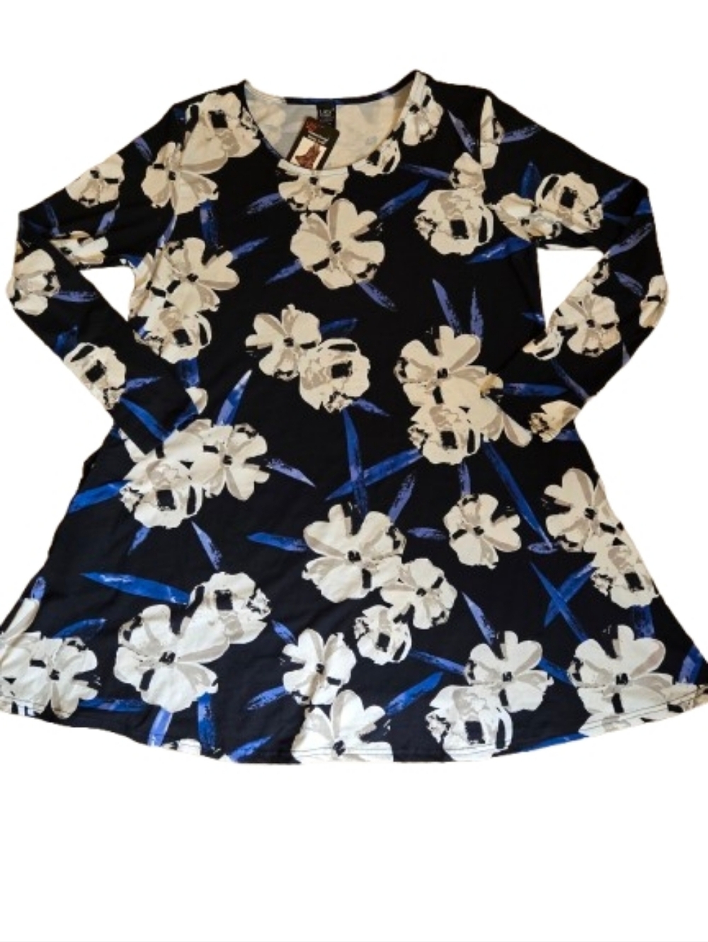 NWT Lildy Floral Swing Tunic Top in Black, White & Blue Size L-XL